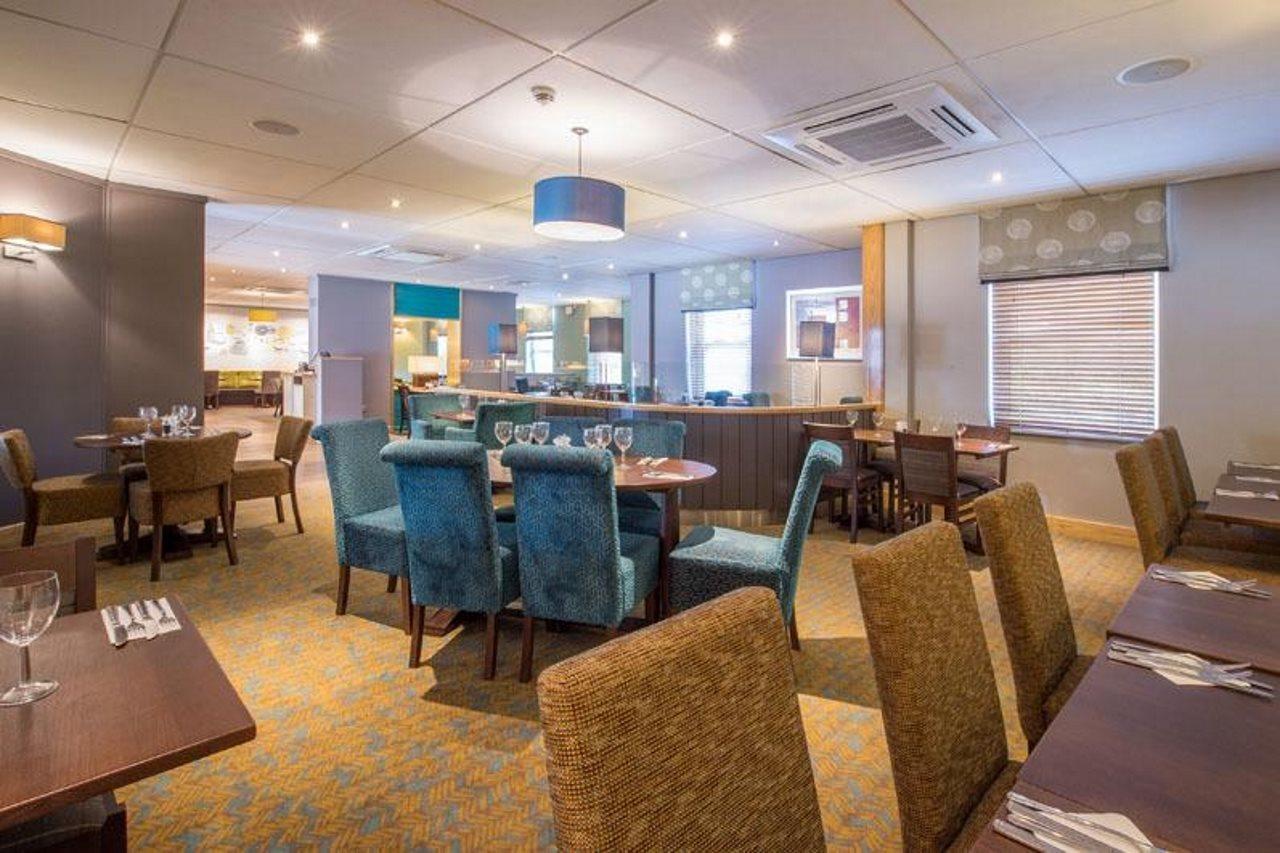 Premier Inn Stoke - Trentham Gardens Eksteriør billede